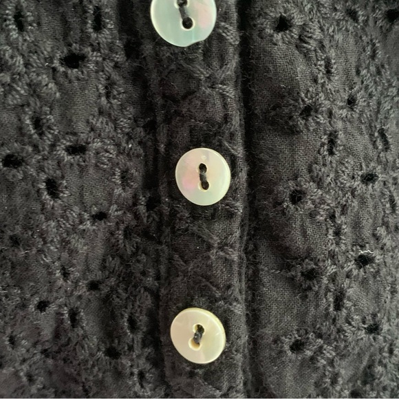 Skye’s the Limit (XL) Black Eyelet Top with shell like buttons and tie in front - Picture 6 of 6